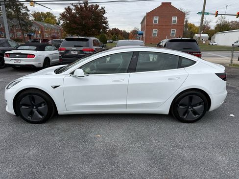 Used 2018 Tesla Model 3 Long Range image 9