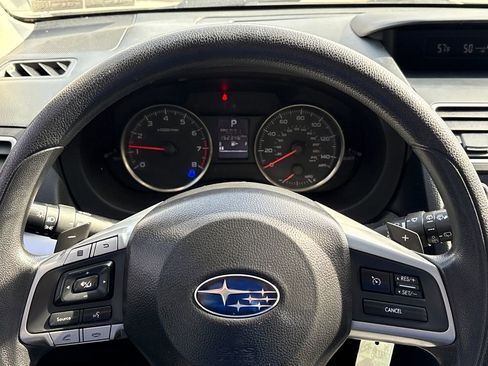 Used 2015 Subaru Crosstrek 2.0i Premium w/ Moonroof Package image 19