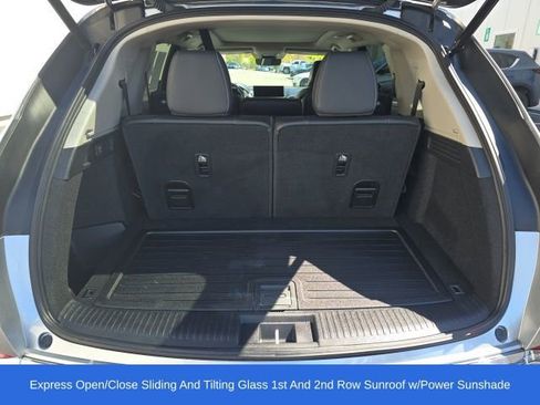 Used 2023 Acura MDX SH-AWD w/ Technology Package image 8