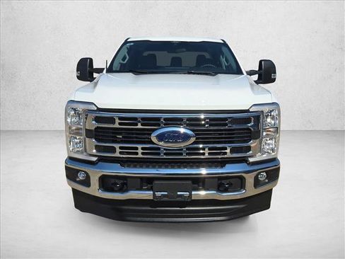 Used 2026 Ford F250 XLT w/ FX4 Off-Road Package AWD/4WD image 2