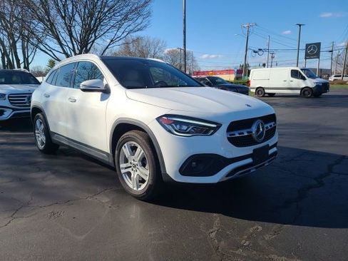 Certified 2021 Mercedes-Benz GLA 250 4MATIC image 1