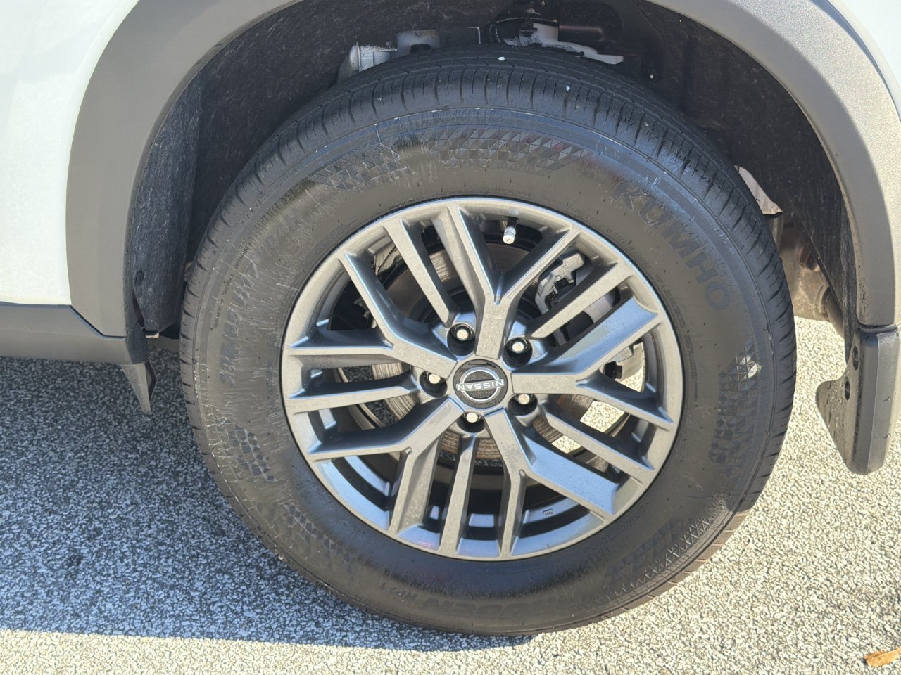 Certified 2026 Nissan Rogue S FWD image 32