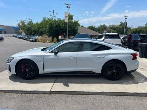Used 2022 Audi RS e-tron GT w/ Year 1 Package AWD/4WD image 4