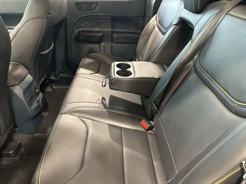 New 2025 Ford Maverick Lobo image 36