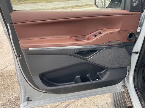 New 2026 Lincoln Navigator Reserve AWD/4WD image 13