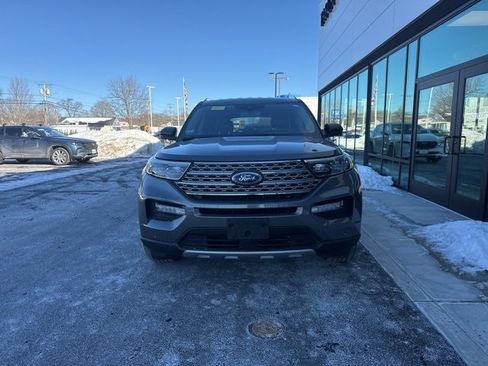Used 2022 Ford Explorer Limited w/ Equipment Group 301A image 7
