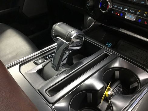 Used 2023 Ford F150 Lariat w/ Equipment Group 502A High image 26