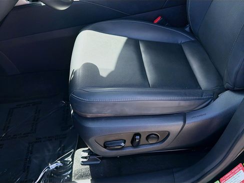 Used 2024 Lexus RX 350 FWD w/ Technology Package image 18