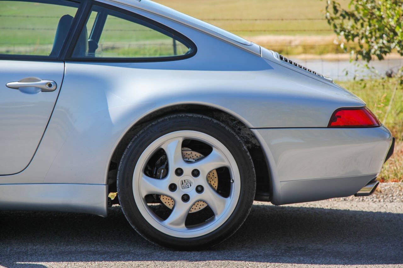 Used 1996 Porsche 911 GT3 RS image 33