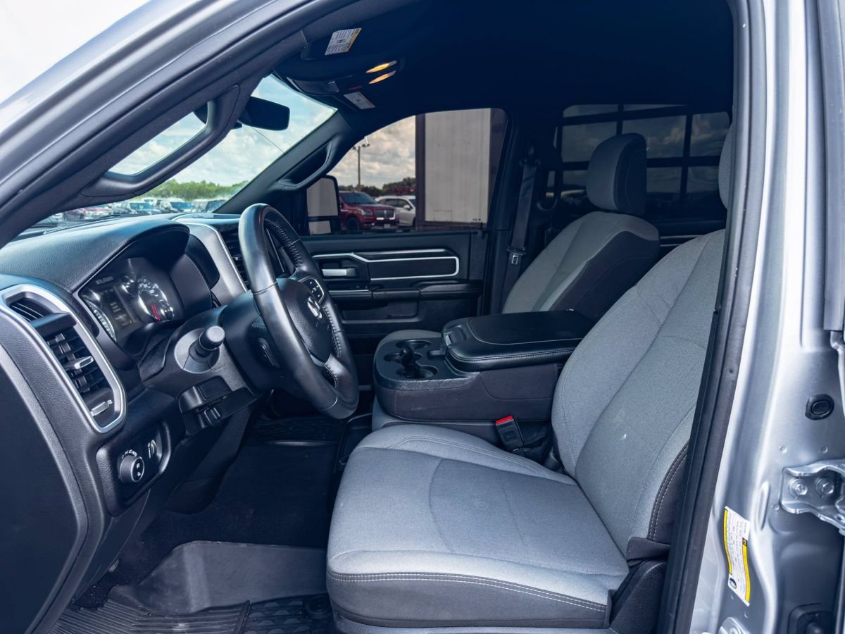 Used 2024 RAM 2500 Big Horn w/ Bed Utility Group AWD/4WD image 7