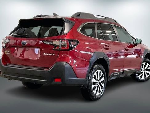 Used 2024 Subaru Outback Premium image 13