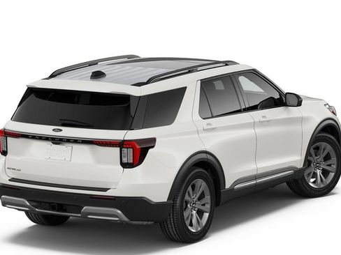 New 2026 Ford Explorer Active AWD/4WD image 3