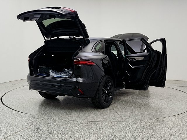 New 2026 Jaguar F-PACE R-Dynamic S AWD/4WD image 11