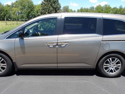 Used 2013 Honda Odyssey EX-L image 36