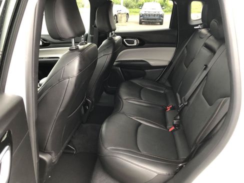 Used 2023 Jeep Compass Limited AWD/4WD image 13
