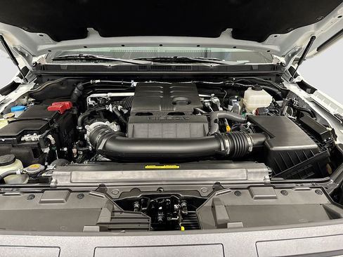New 2026 Nissan Frontier SV w/ All-Weather Content Package image 25