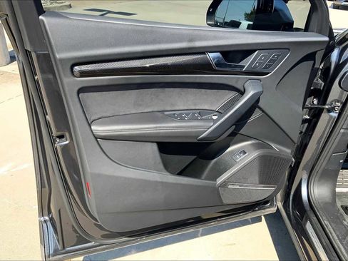 Used 2023 Audi SQ5 Premium Plus w/ Premium Plus Package image 26