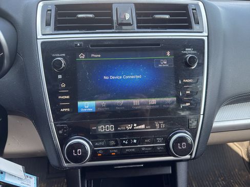 Used 2019 Subaru Outback 2.5i Premium AWD/4WD image 21