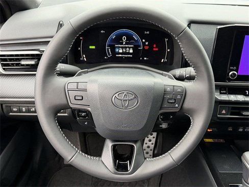 New 2026 Toyota Camry Hybrid image 13