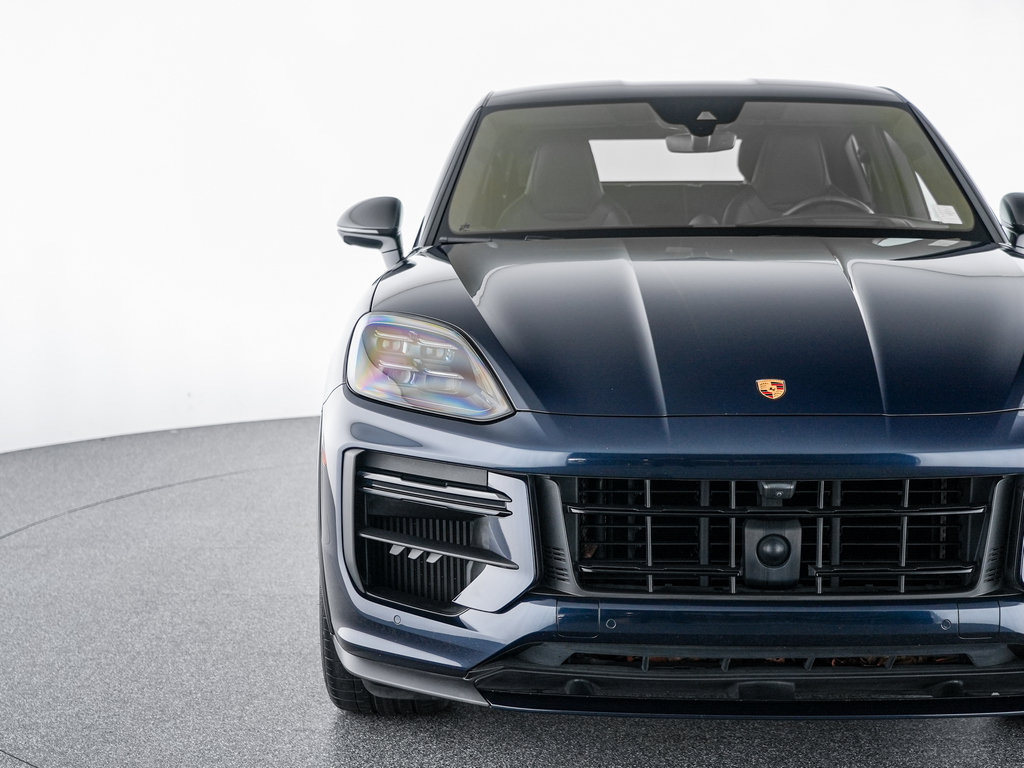 Used 2024 Porsche Cayenne Turbo GT AWD/4WD image 36