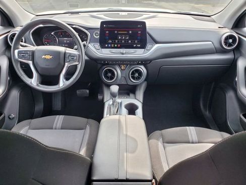 Certified 2023 Chevrolet Blazer LT w/ Convenience Package FWD image 15