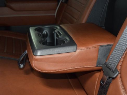 Used 2024 GMC Sierra 2500 Denali Ultimate image 46