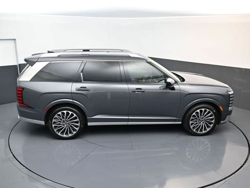 Used 2026 Hyundai Palisade Calligraphy AWD/4WD image 17