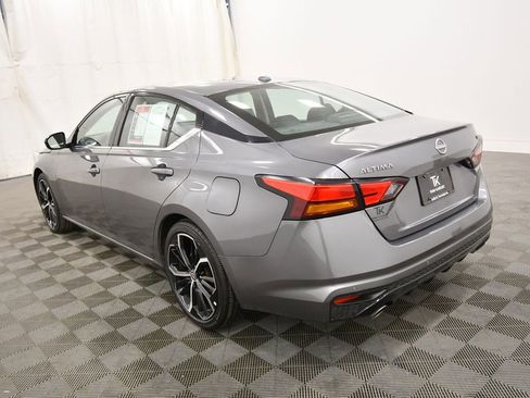 Used 2025 Nissan Altima 2.5 SR image 5