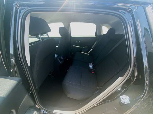 New 2027 Honda HR-V LX image 19
