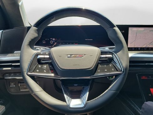 New 2026 Cadillac Escalade V w/ LPO, ONYX Package AWD/4WD image 10
