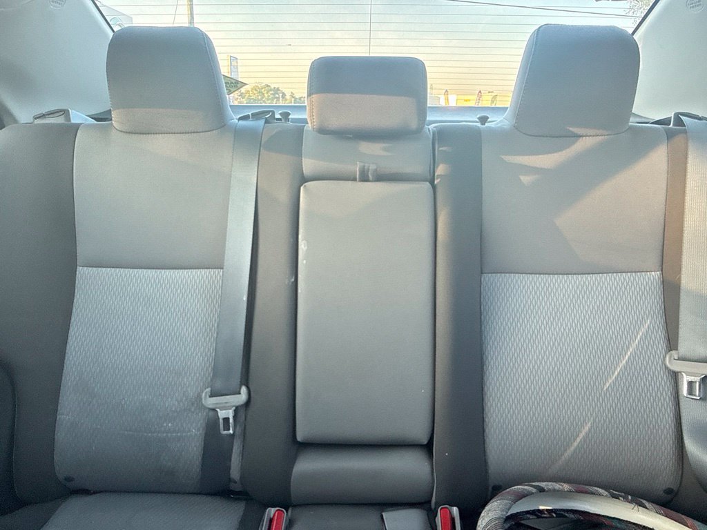 Used 2019 Toyota Corolla LE FWD image 13