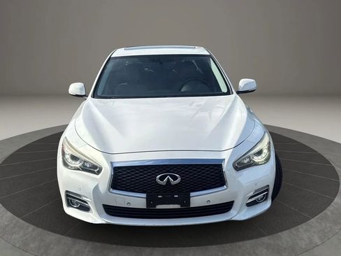 Used 2015 INFINITI Q50 Premium w/ Deluxe Touring Package image 2