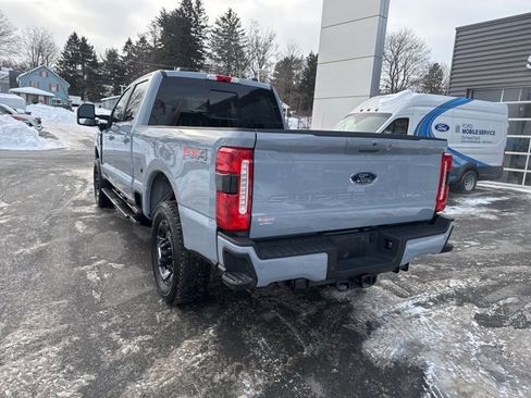 Used 2024 Ford F250 Lariat w/ Sport Appearance Package image 7