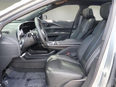 New 2026 Cadillac Lyriq Luxury image 14