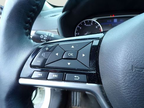 Used 2019 Nissan Altima 2.5 Platinum AWD/4WD image 22