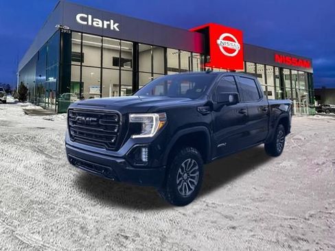 Used 2021 GMC Sierra 1500 AT4 w/ AT4 Preferred Package image 3