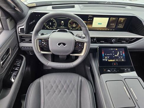 New 2026 INFINITI QX80 Autograph w/ Premium Cargo Package image 15