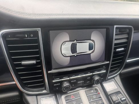 Used 2010 Porsche Panamera S RWD image 45