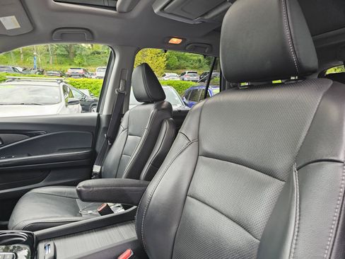 Used 2020 Honda Pilot Elite image 25