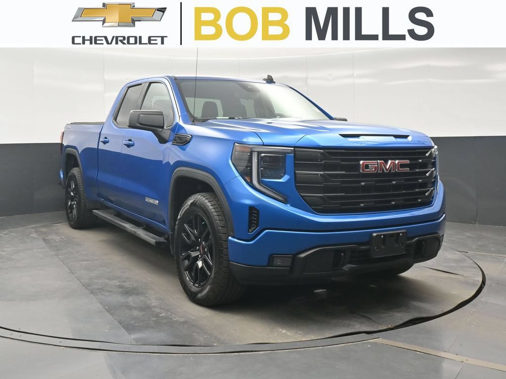 Used 2023 GMC Sierra 1500 Elevation AWD/4WD image 1