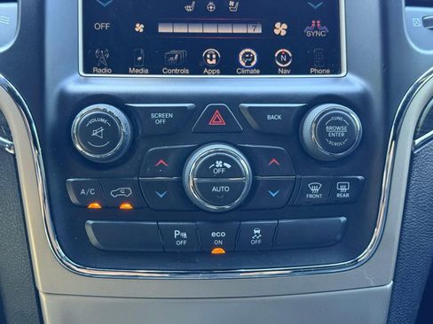 Used 2014 Jeep Grand Cherokee Overland AWD/4WD image 47