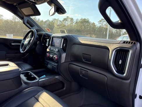 Used 2021 GMC Sierra 1500 Denali w/ Denali Premium Package image 10