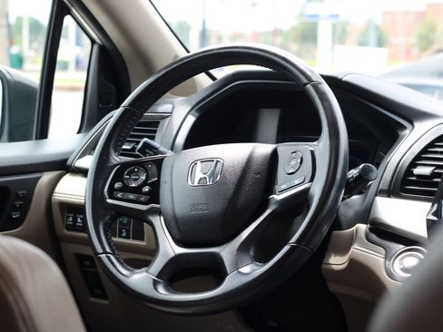 Used 2018 Honda Odyssey EX-L image 15