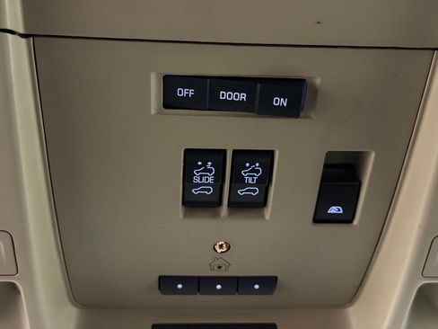 Used 2015 GMC Sierra 1500 Denali image 33