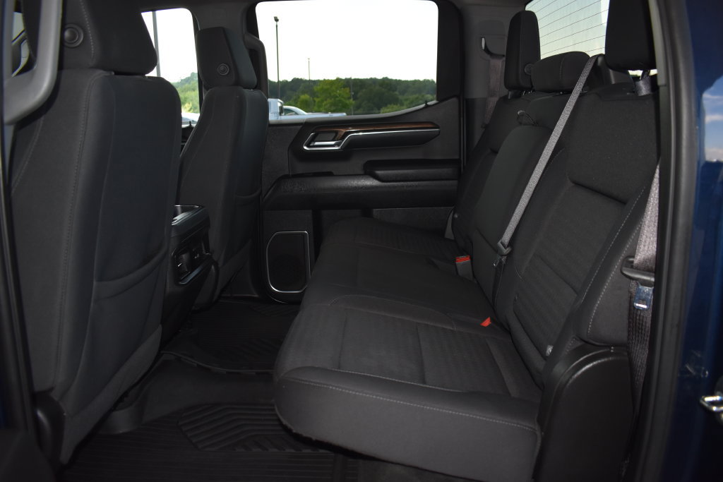 Used 2022 Chevrolet Silverado 1500 RST AWD/4WD image 14