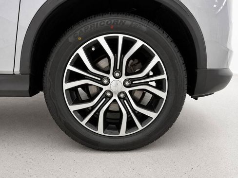 Used 2017 Mitsubishi Outlander Sport ES AWD/4WD image 26