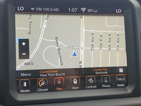 Used 2018 Jeep Wrangler Unlimited Sahara AWD/4WD image 24