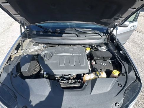 Used 2019 Jeep Cherokee Limited AWD/4WD image 26