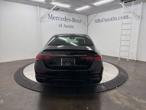 New 2026 Mercedes-Benz E 53 AMG e 4MATIC Sedan image 6