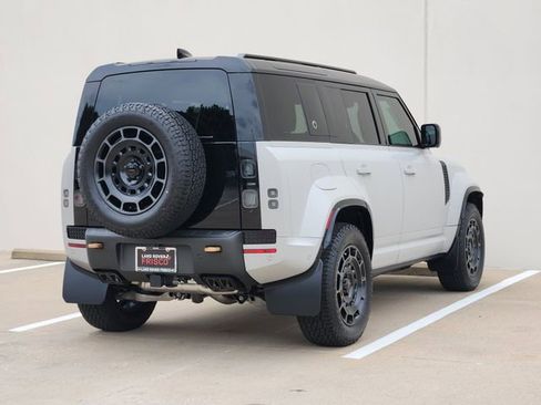 New 2026 Land Rover Defender 110 OCTA AWD/4WD image 7